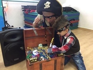 אריק הפיראט הקוסם