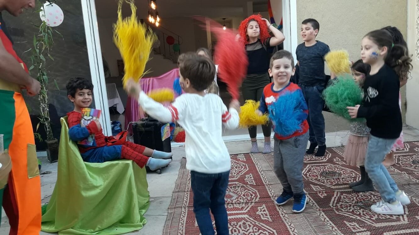 הקרנבל של טל -הפעלות לילדים שכולם אוהבים 0779968090