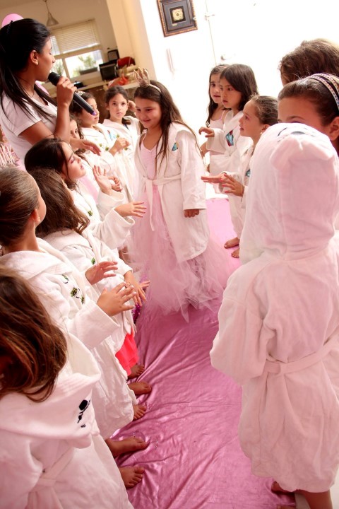 מסיבליידי דפנה סטיילינג הפקות ימי הולדת 077-9967804