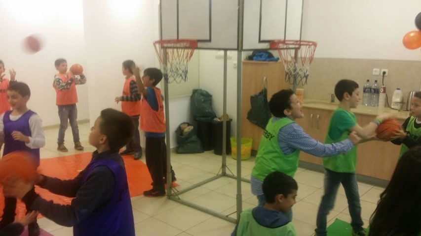 כדורסלדת - יום הולדת כדורסל 077-9967842