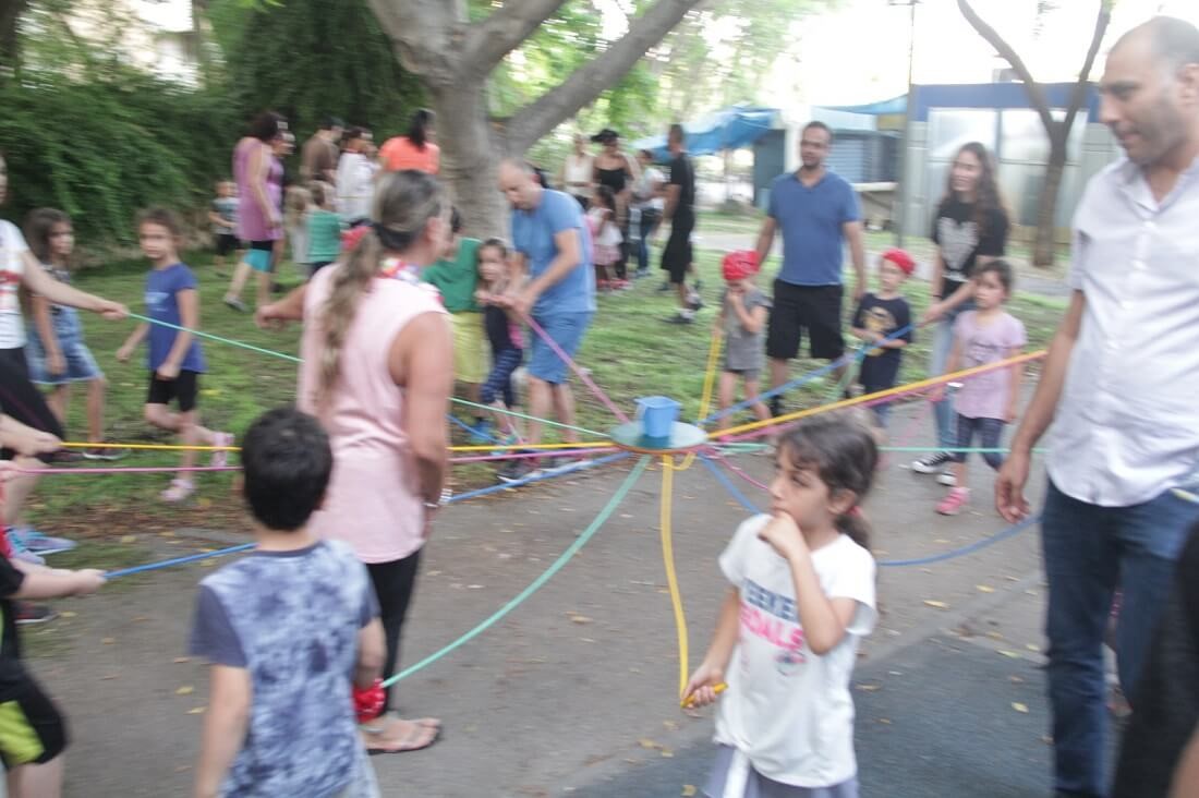 על הגל עם סיגל 077-9969499