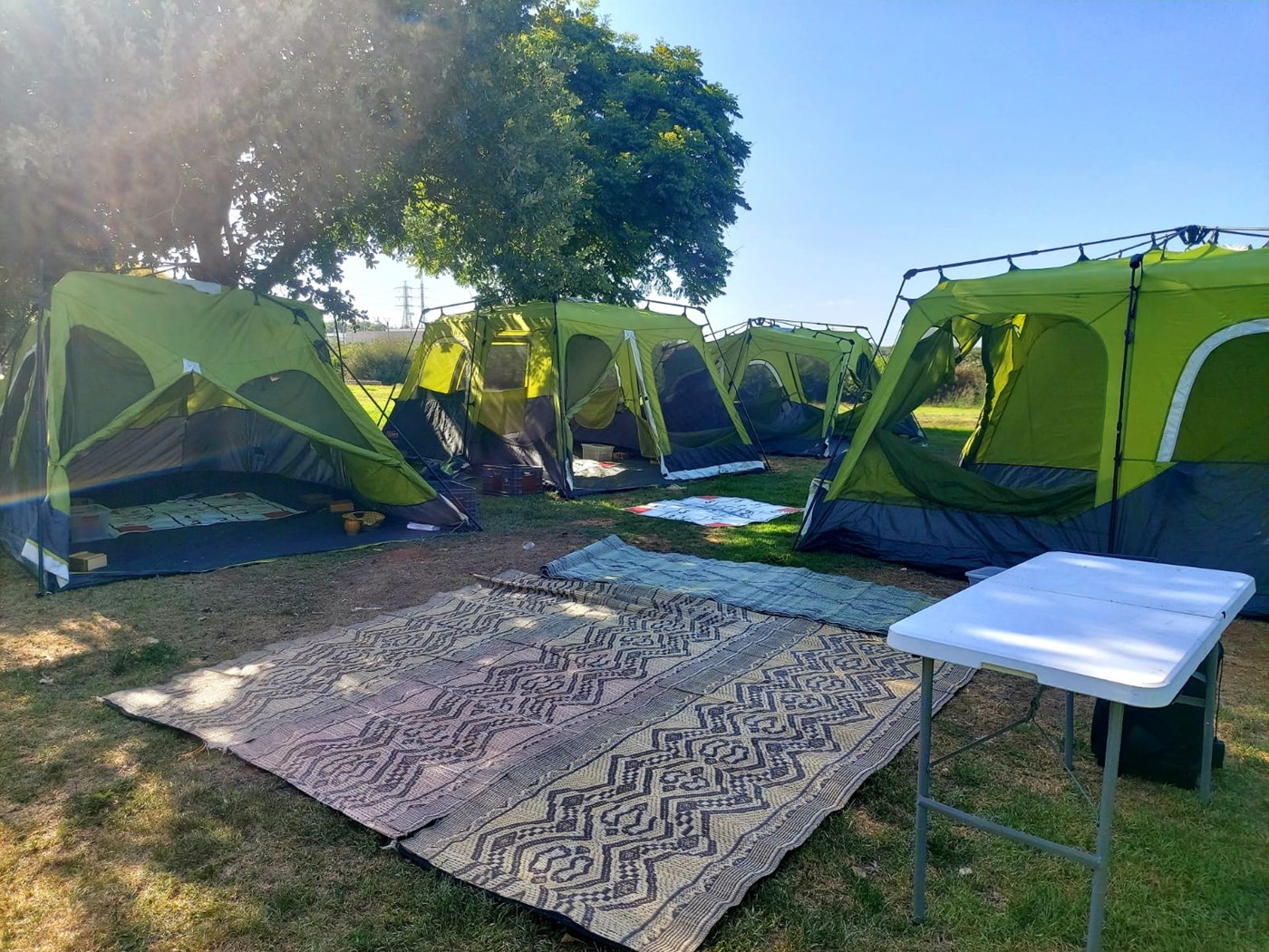 אסקייפ טנט 077-9966433
