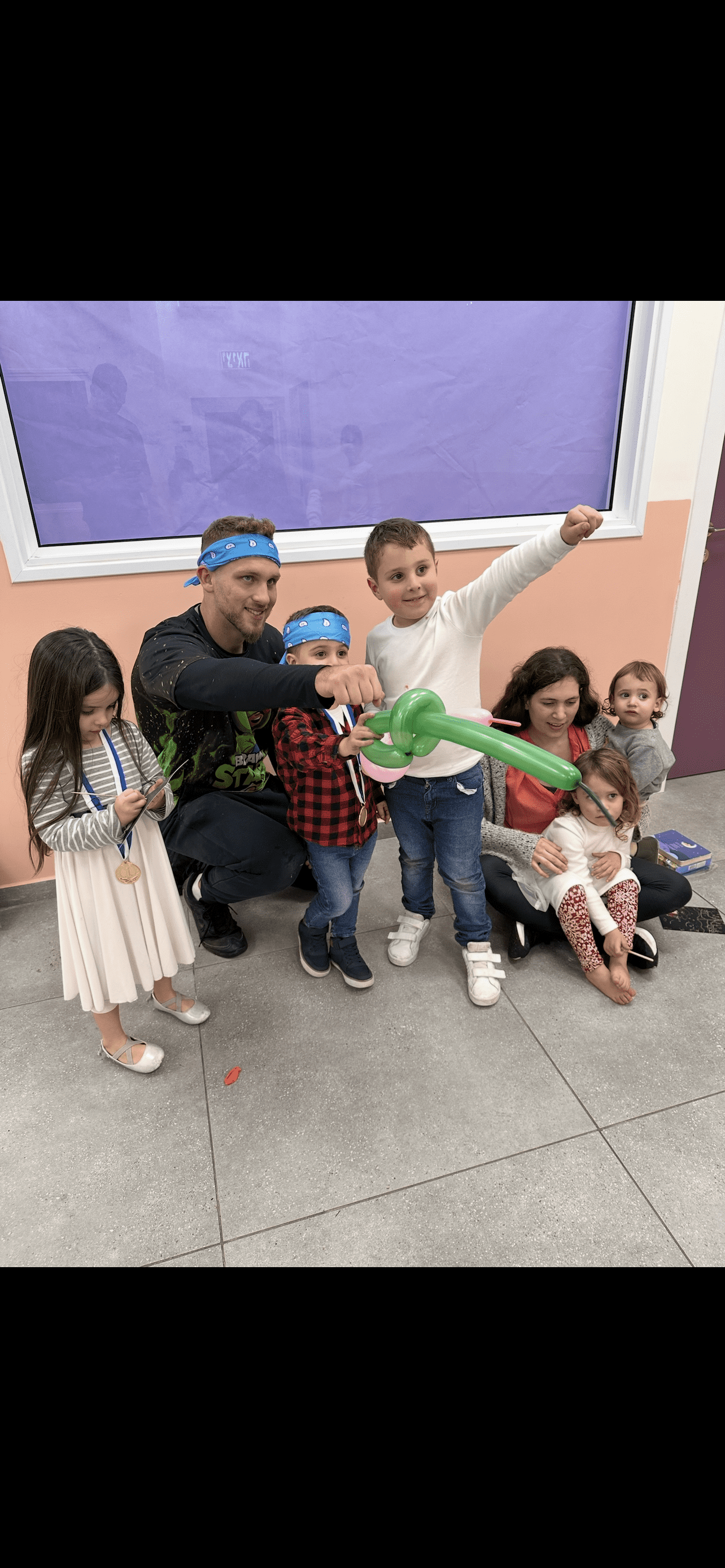 דניאל המשתולל 077-9969037